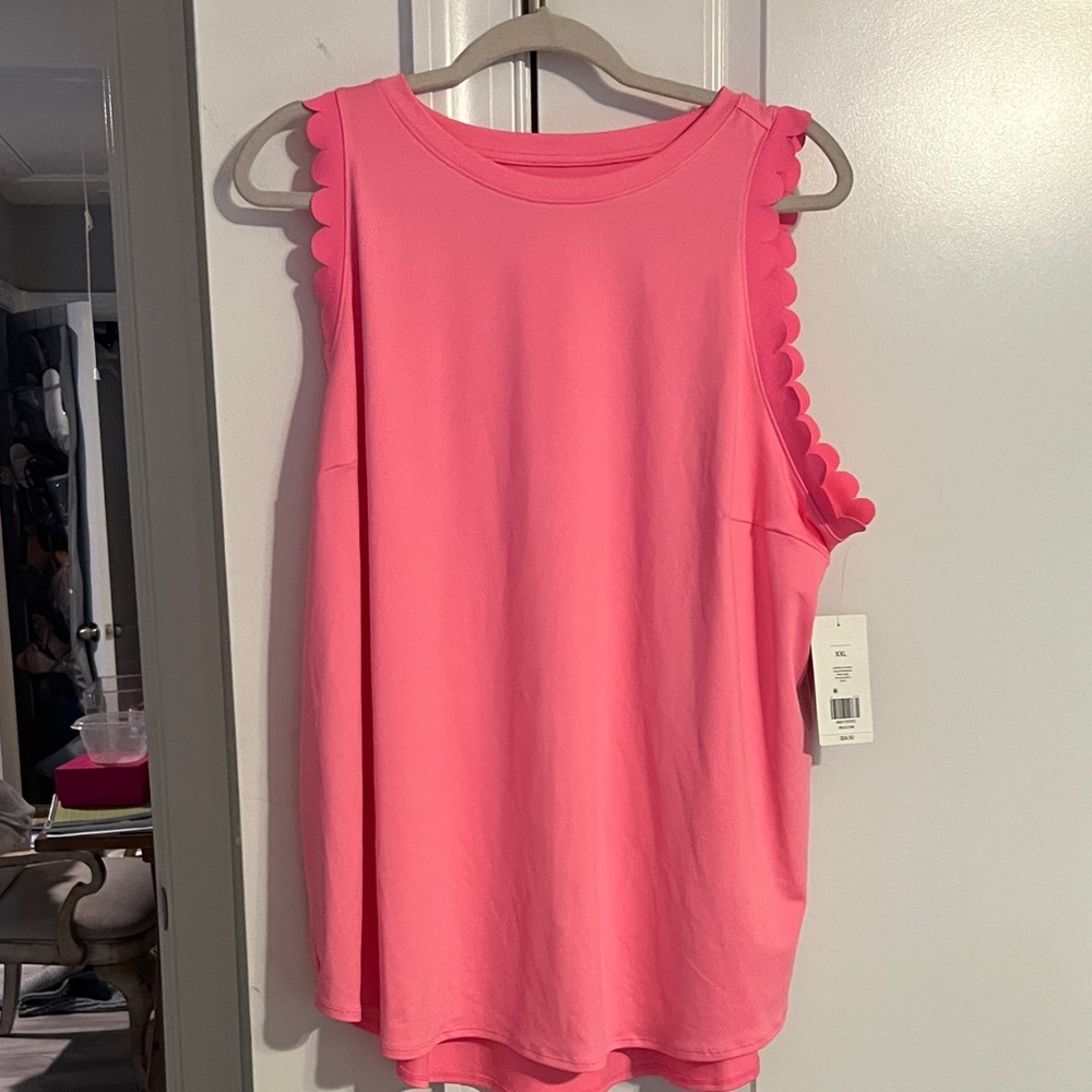 crown & ivy Bright Pink Scallop-Trim Sleeveless Tank